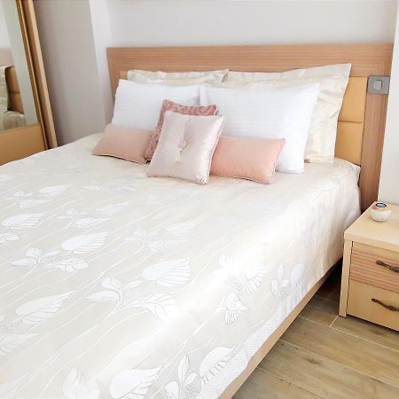 Light Apartment Center City Chişinău Extérieur photo